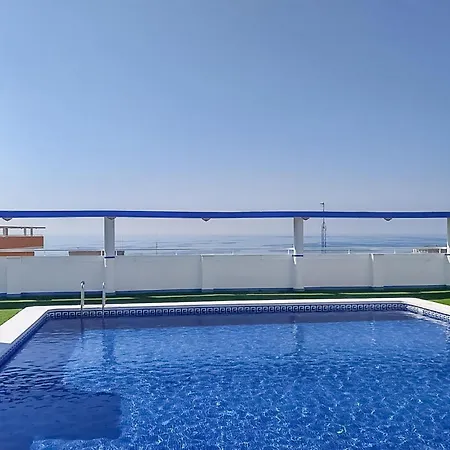 Apartment 2 Bedroom Stunning In